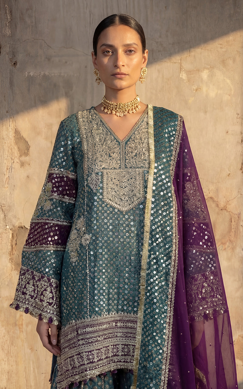 Threads and Motifs | Formal Outfits | 10576