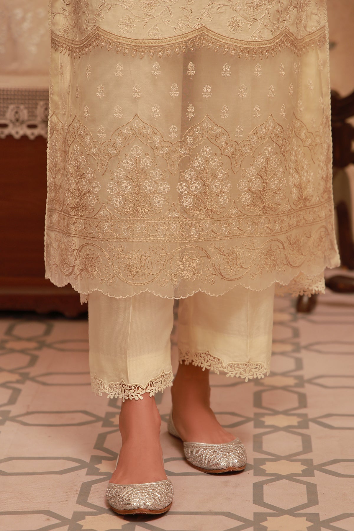 Sahar | Festive Edit 26 |Sunlit Serai
