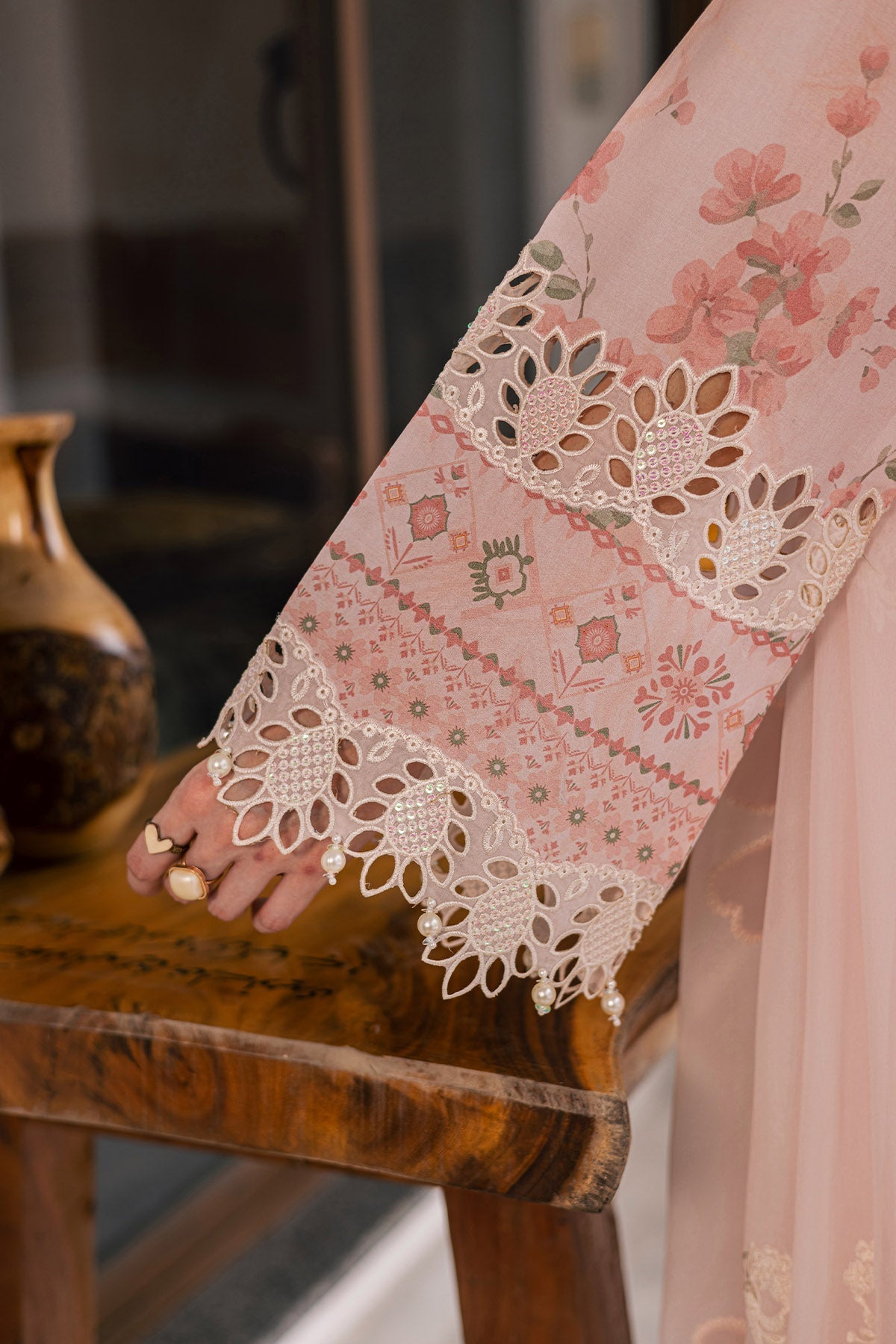Nureh | Raha Lawn | NE-261