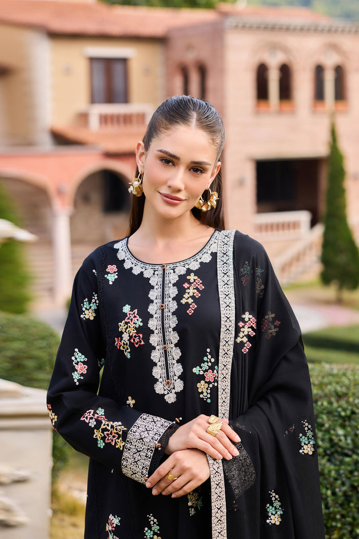 Farasha | Sorine Summer 26 | Raven Elegance