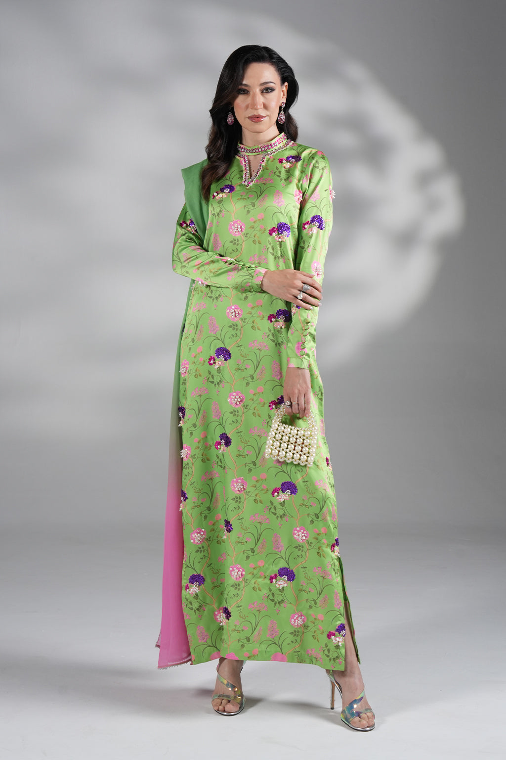 Amave | Oro Luxury Wear | AM-06