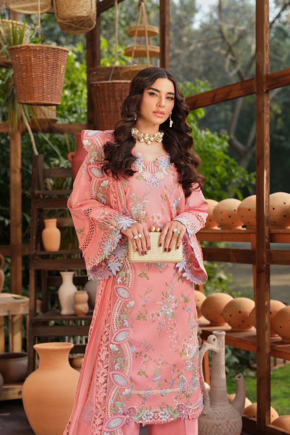 Maryam Hussain | Luxury Lawn 26 | Dimple
