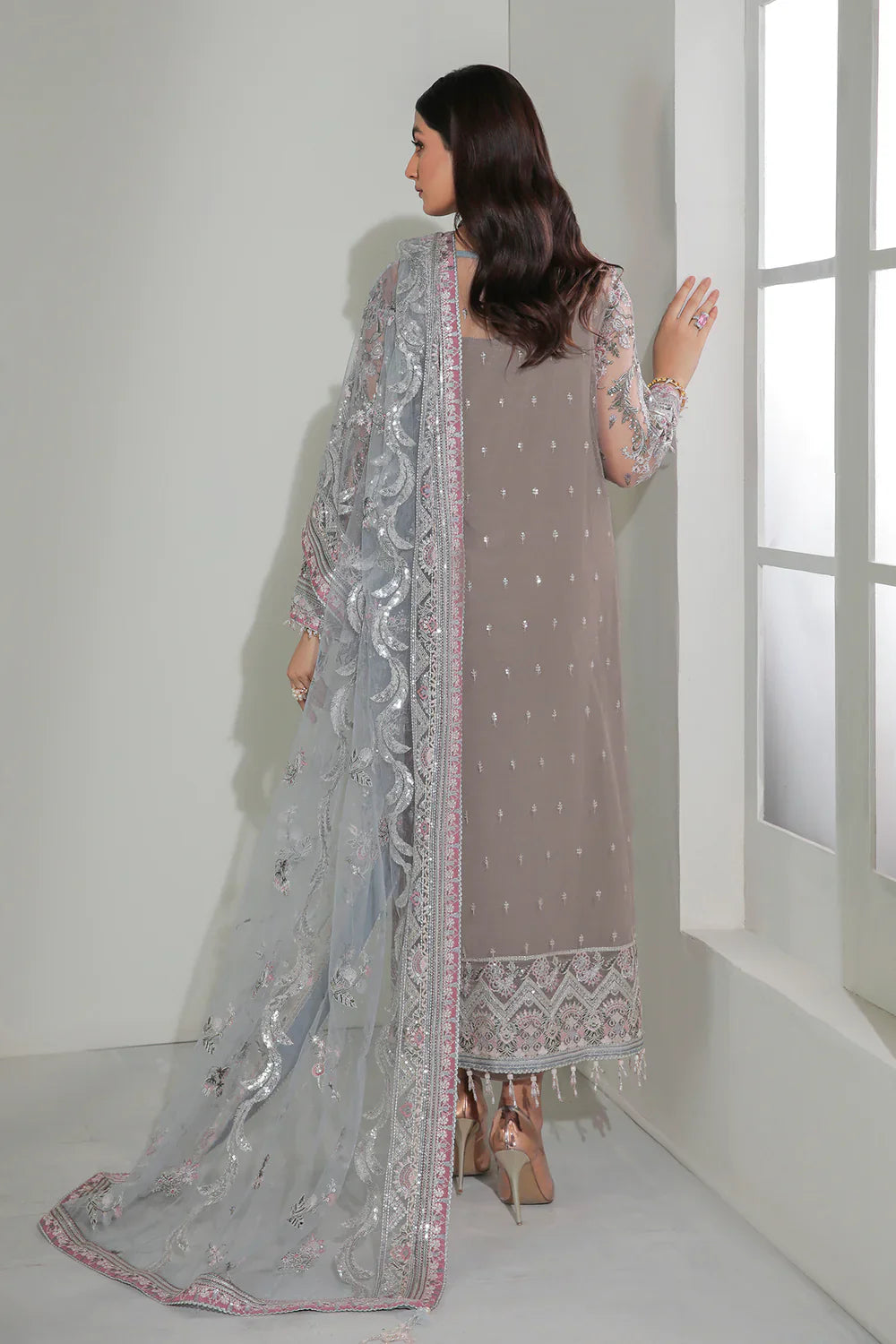 Baroque | Formals Collection | UF-184