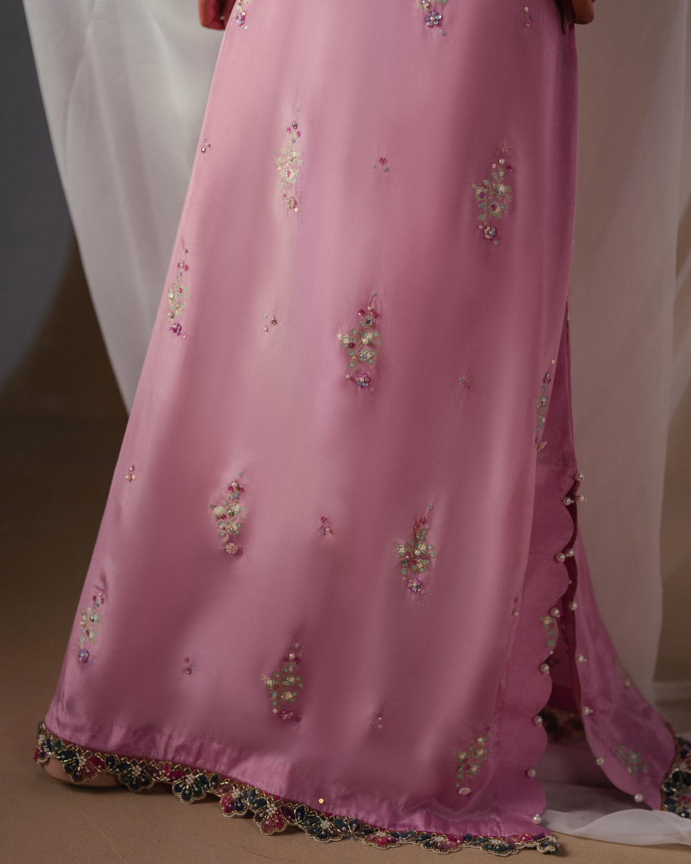 Vasal | Zyra Luxe Pret 26 | Blush Aura