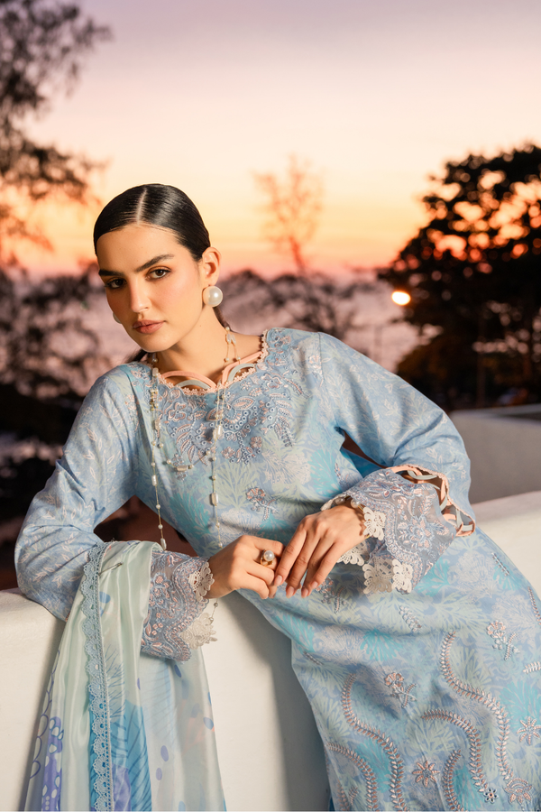 Aabyaan | Shezlin Chikankari 26 | CALINA (AZ-09)