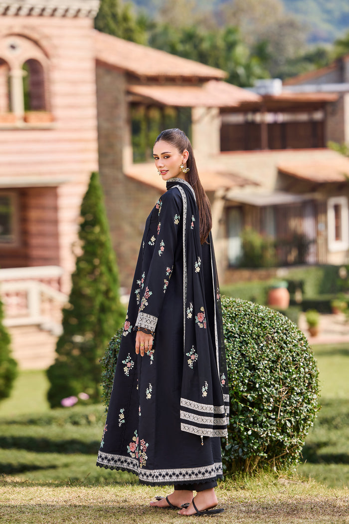 Farasha | Sorine Summer 26 | Raven Elegance