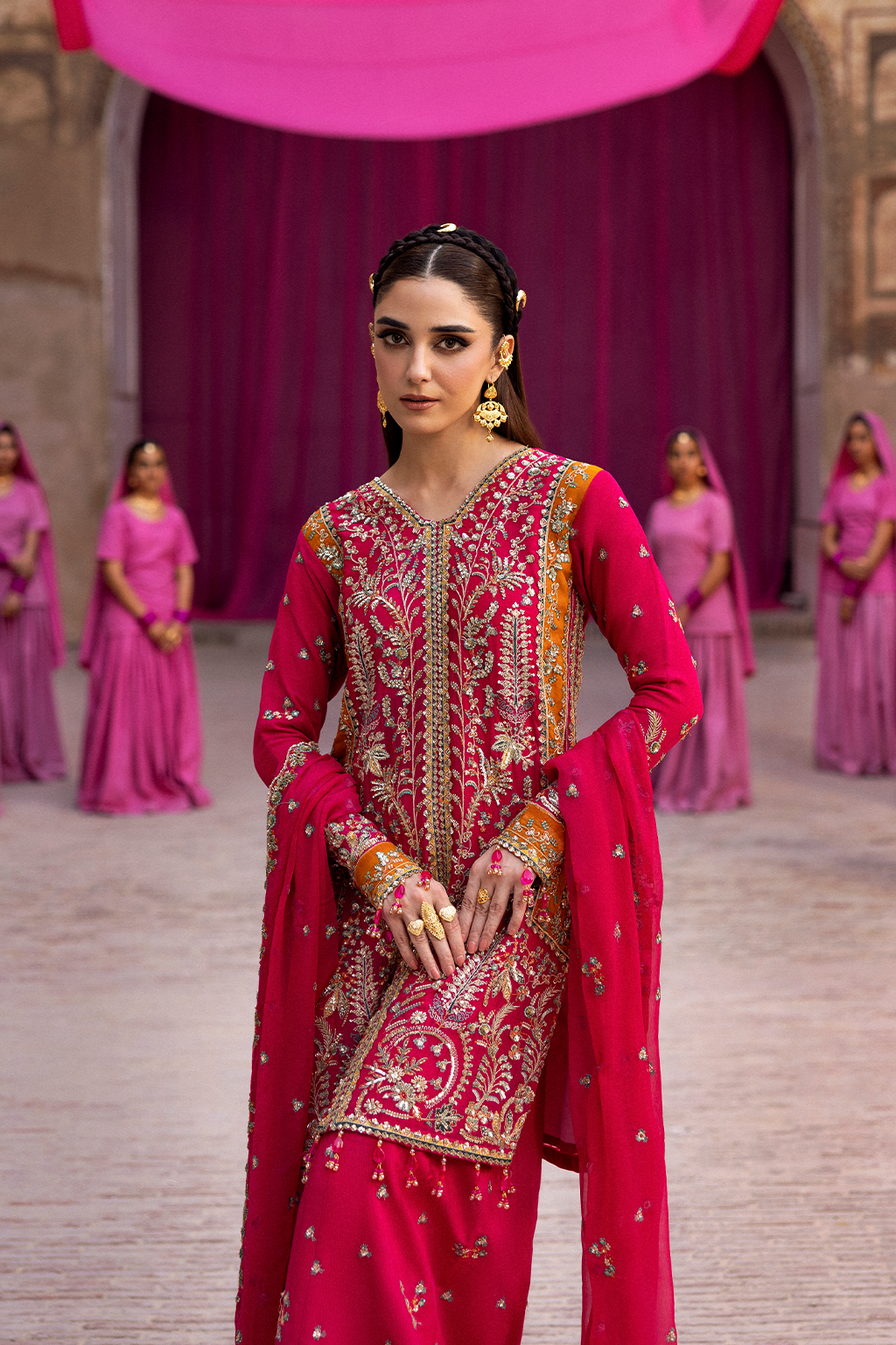 Emaan Adeel I The Empress Wedding Formals I IMAELISSA
