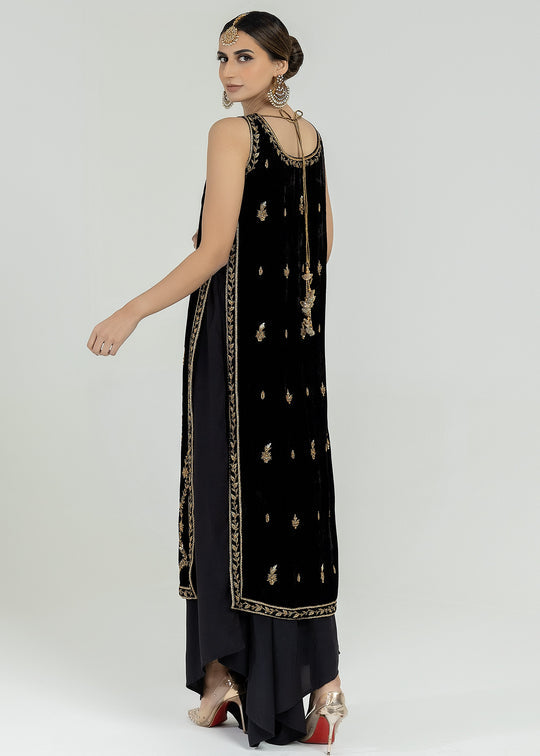 Purple Haze Pret Studio | Apsara Formals | Obsidian