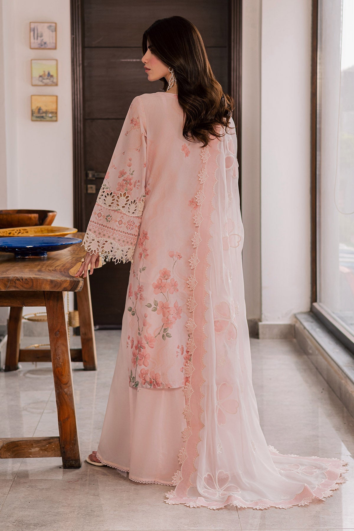 Nureh | Raha Lawn | NE-261