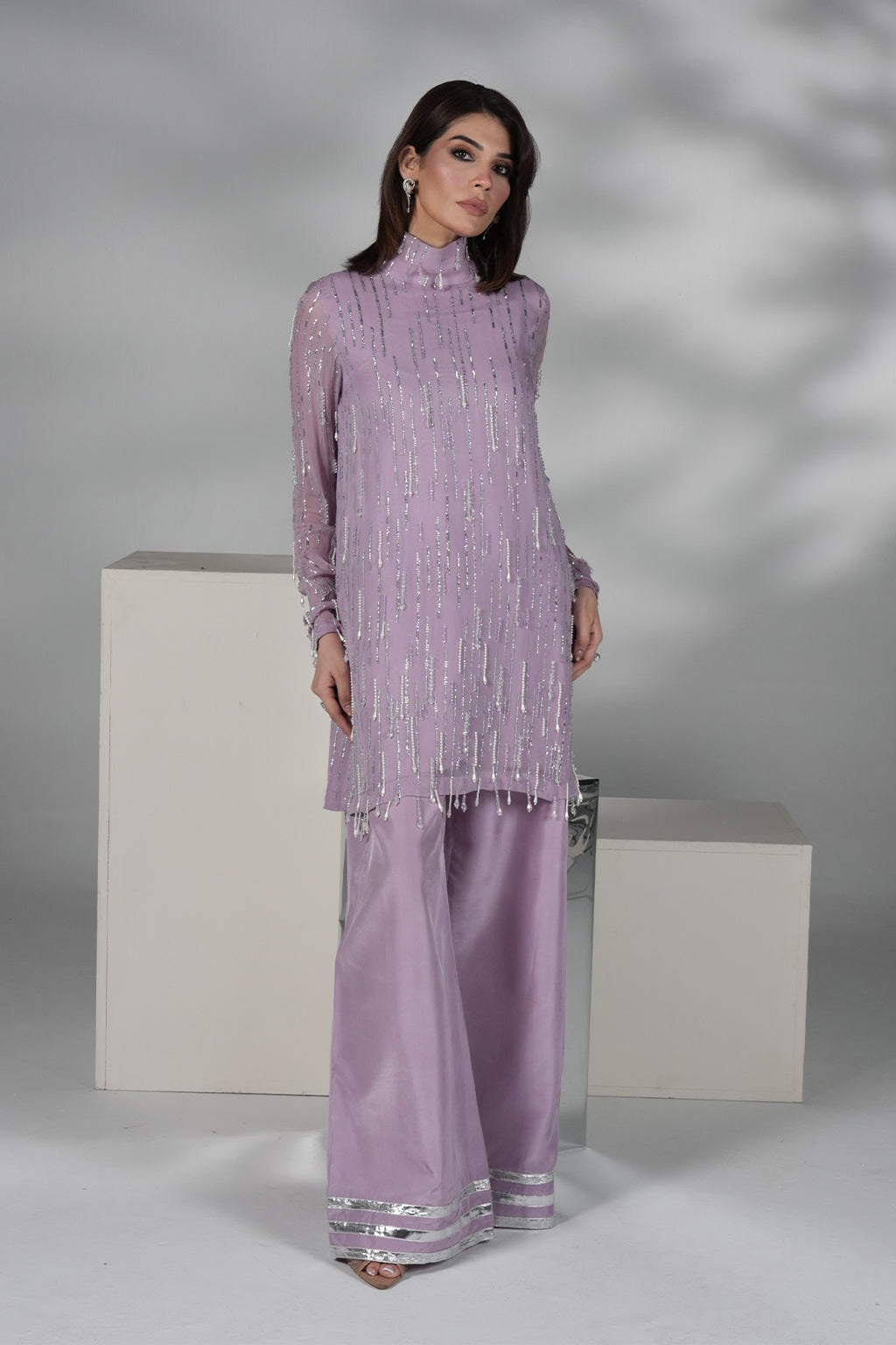 Amave | Oro Luxury Wear | AM-11