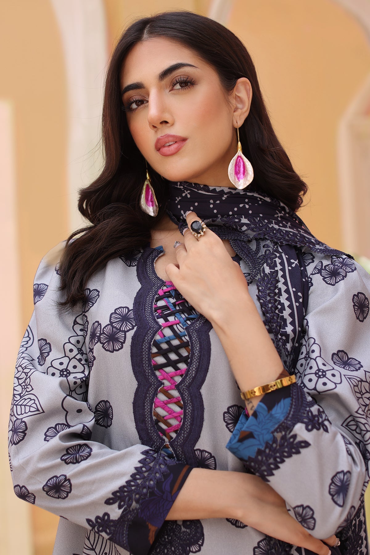 Charizma | Sheen Embroidered Linen Shawl | SHW4-05