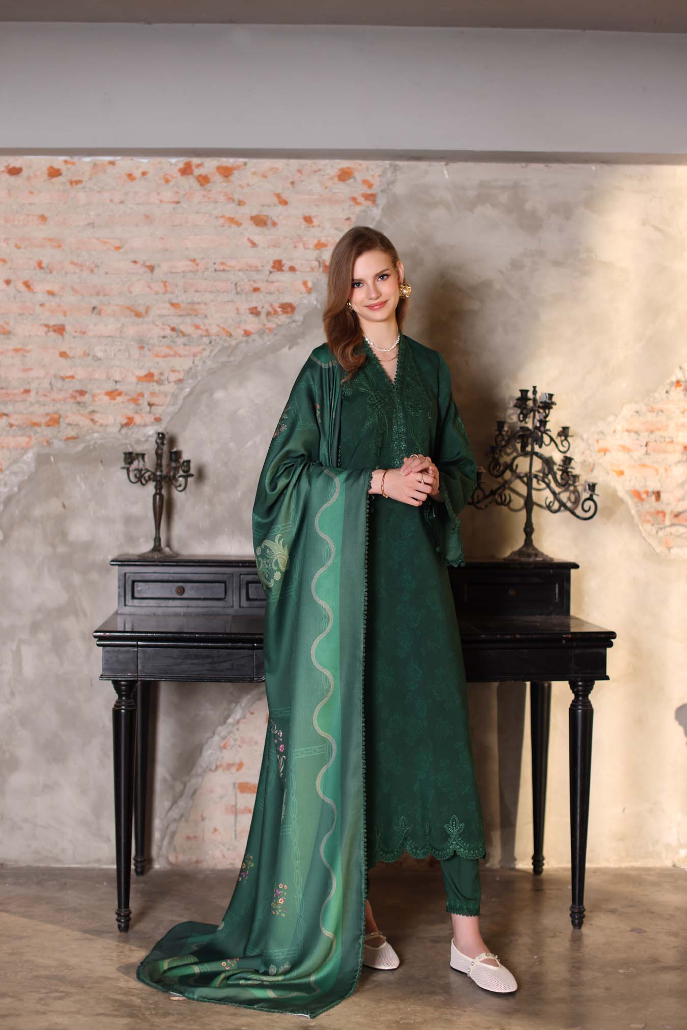 Saadia Asad | Winter Printkhaas 25 | D3 - A