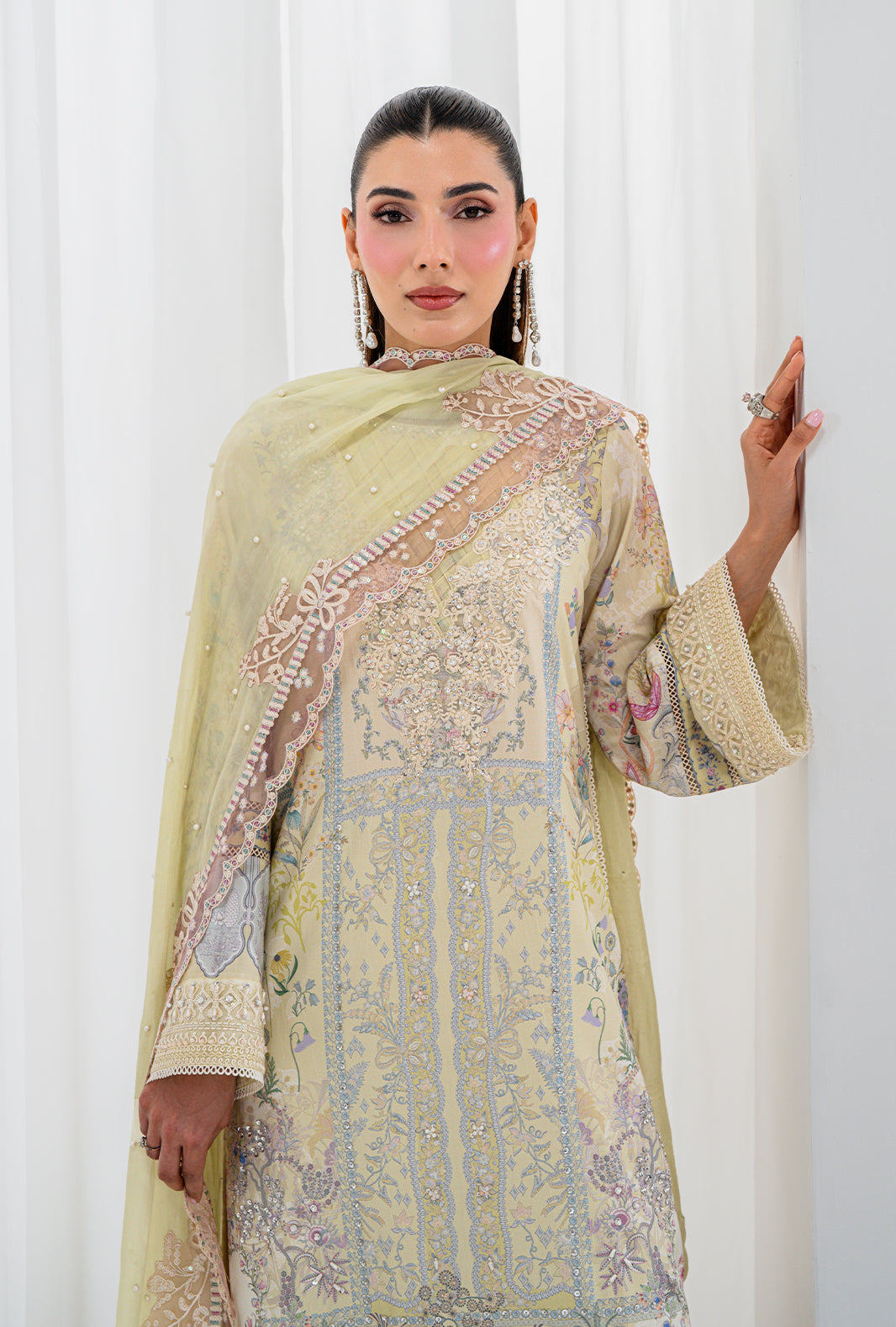 AJR Couture | Luxe Silk 26 | Isra