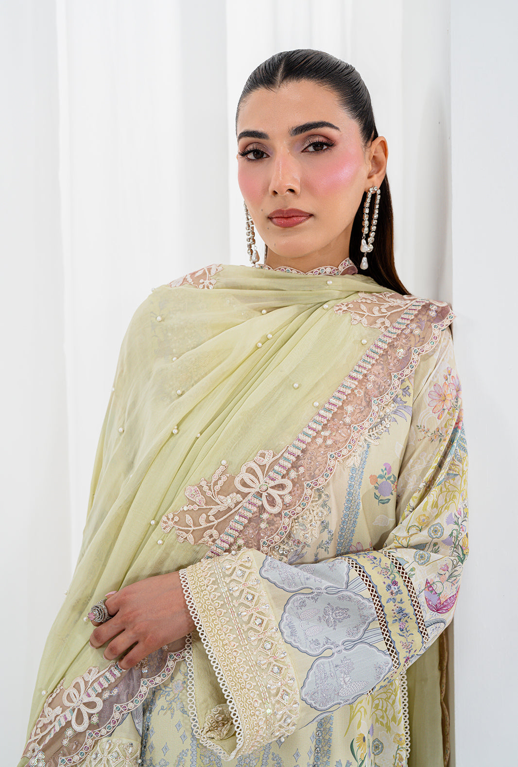 AJR Couture | Luxe Silk 26 | Isra
