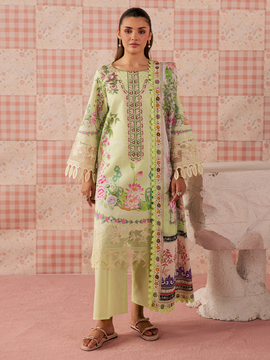 Mahnur | Afsana Lawn 26 | AL-01