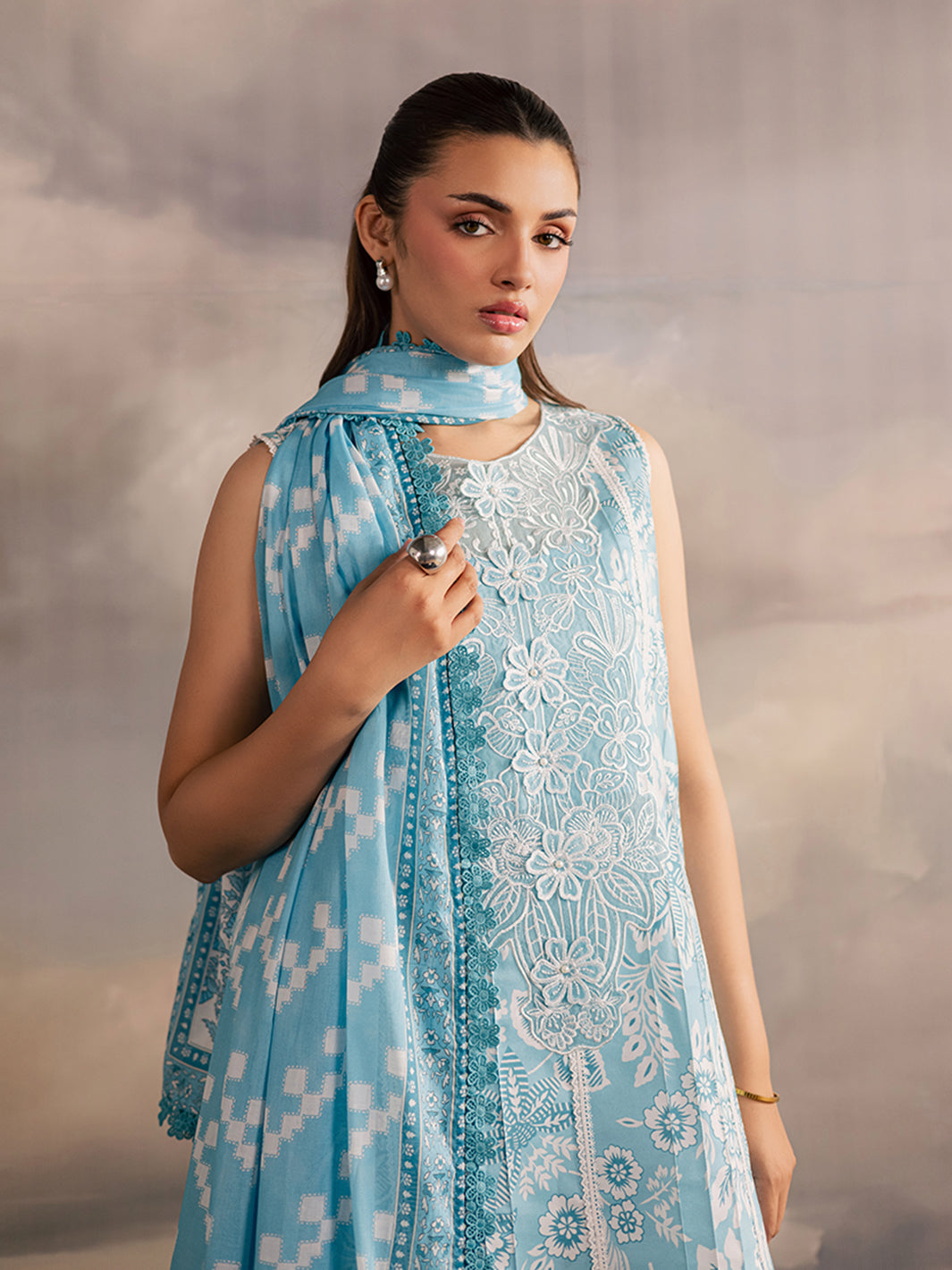 Mahnur | Afsana Lawn 26 | AL-02