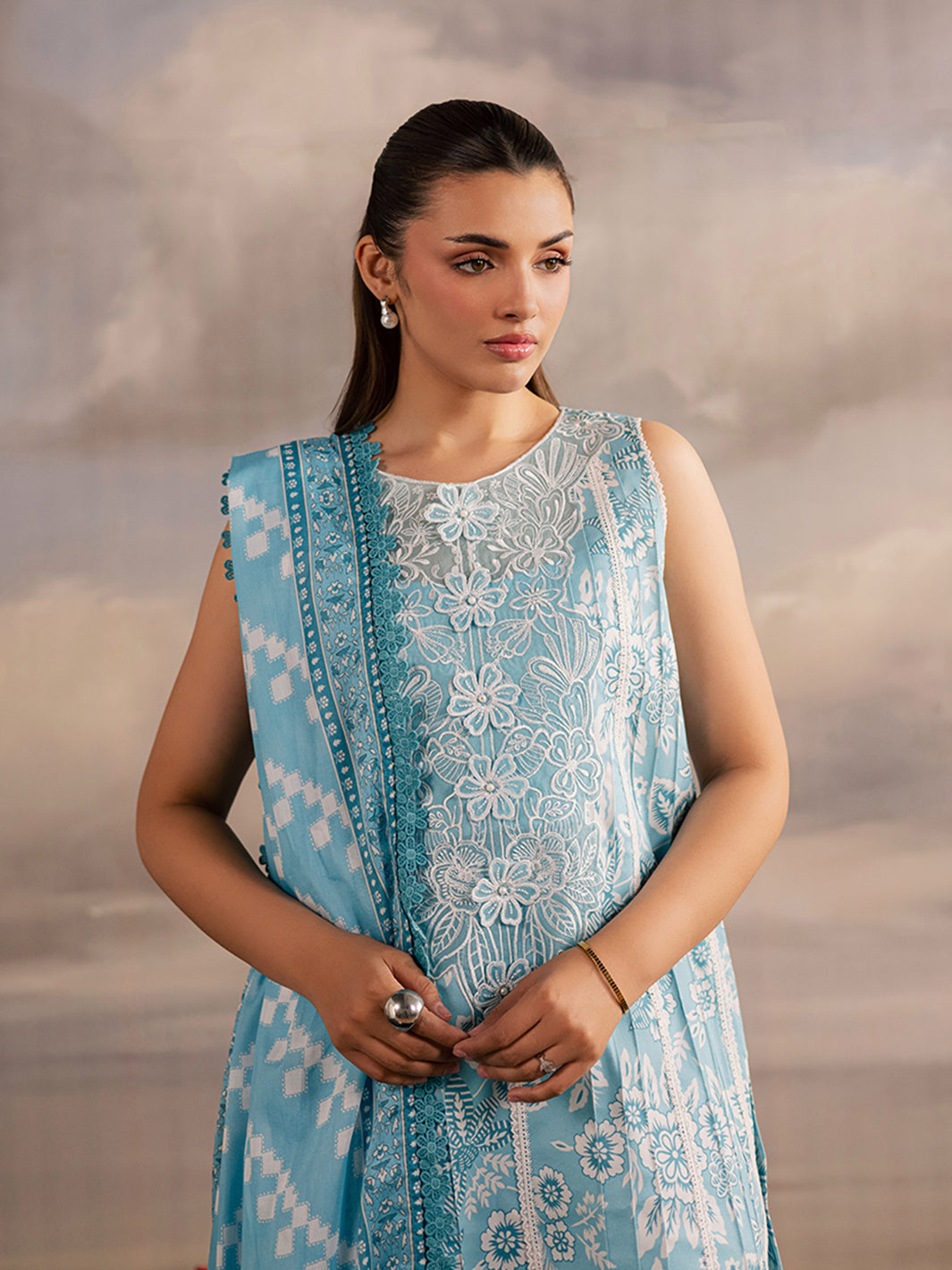 Mahnur | Afsana Lawn 26 | AL-02
