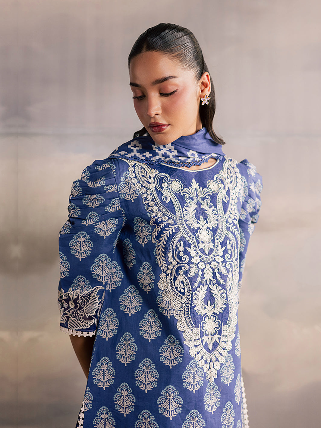 Mahnur | Afsana Lawn 26 | AL-04