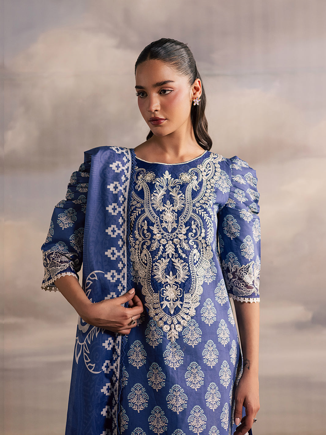 Mahnur | Afsana Lawn 26 | AL-04