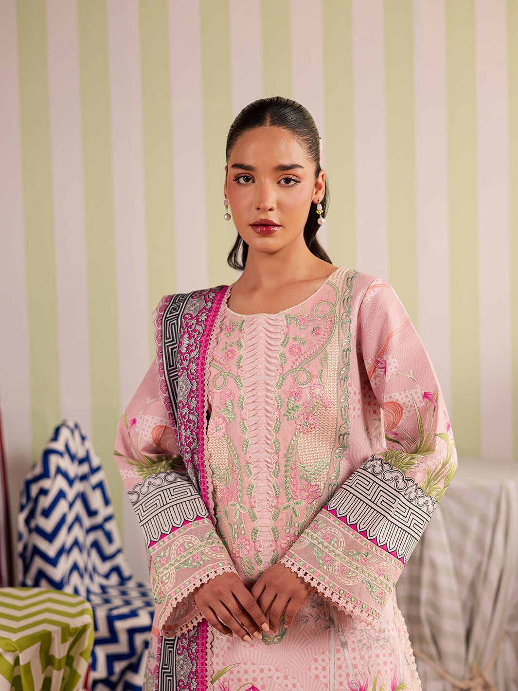 Mahnur | Afsana Lawn 26 | AL-06