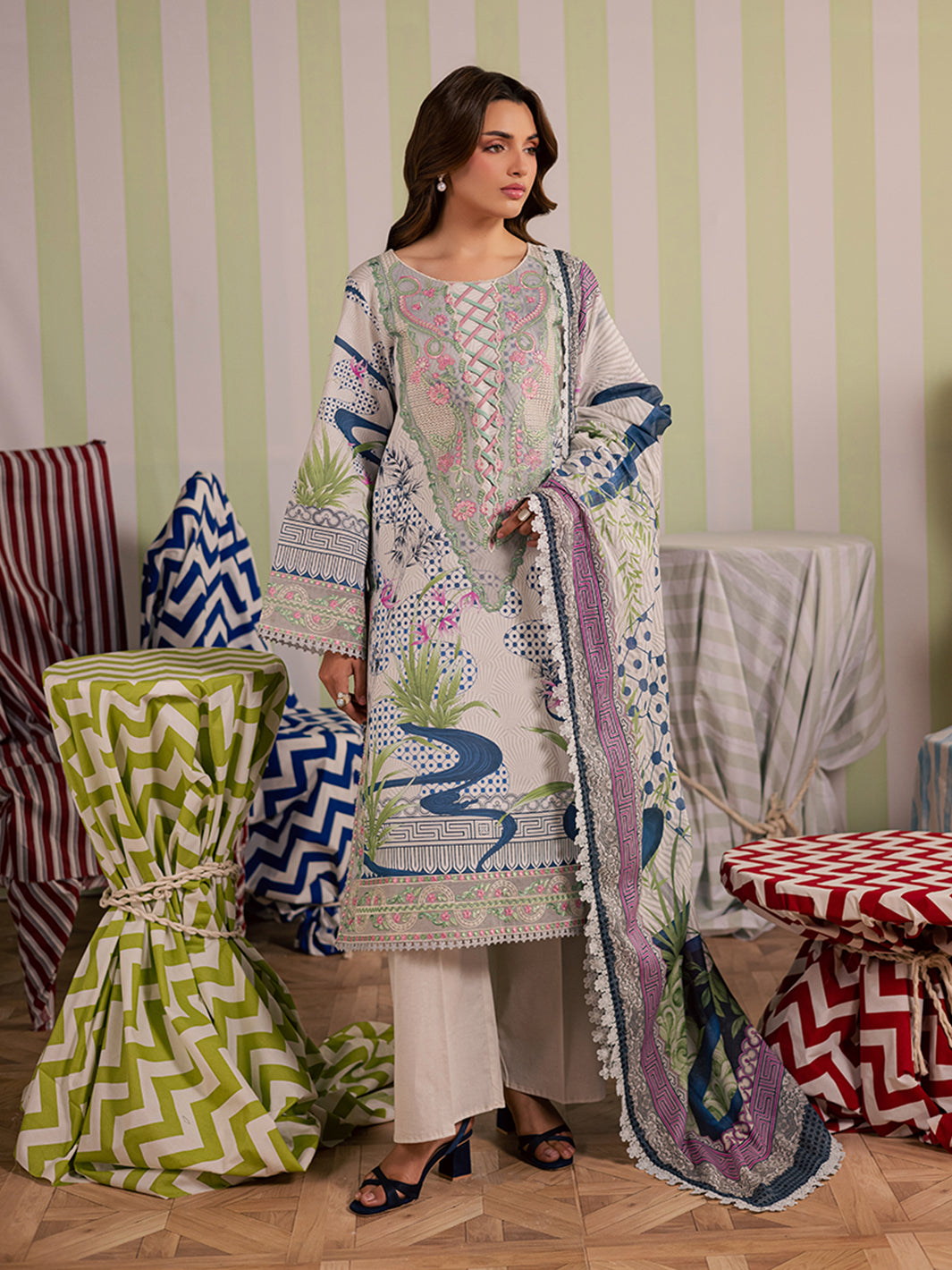 Mahnur | Afsana Lawn 26 | AL-07