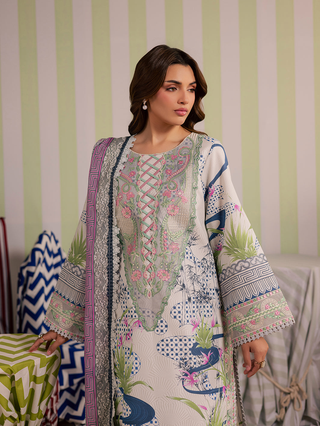 Mahnur | Afsana Lawn 26 | AL-07