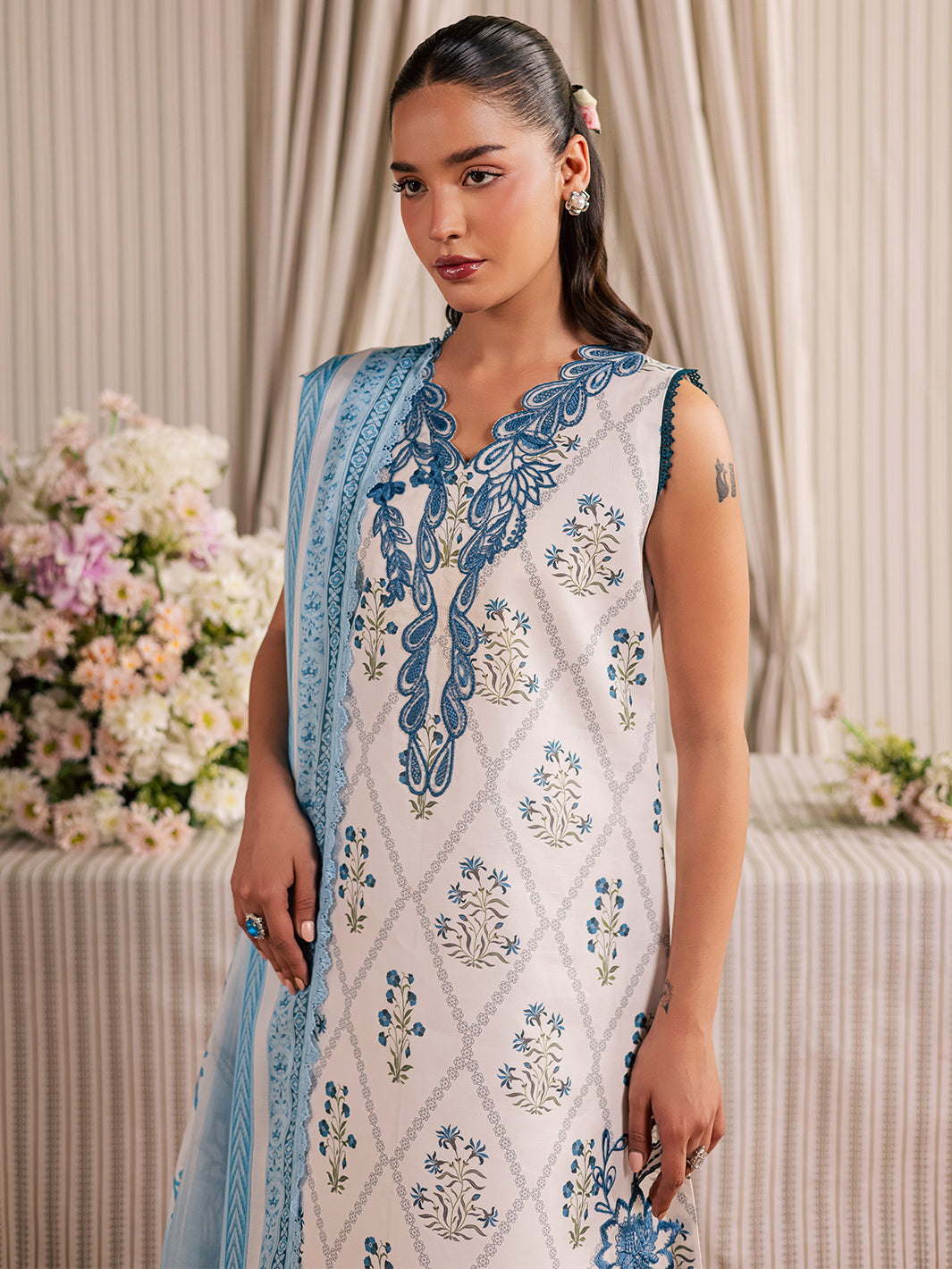 Mahnur | Afsana Lawn 26 | AL-10