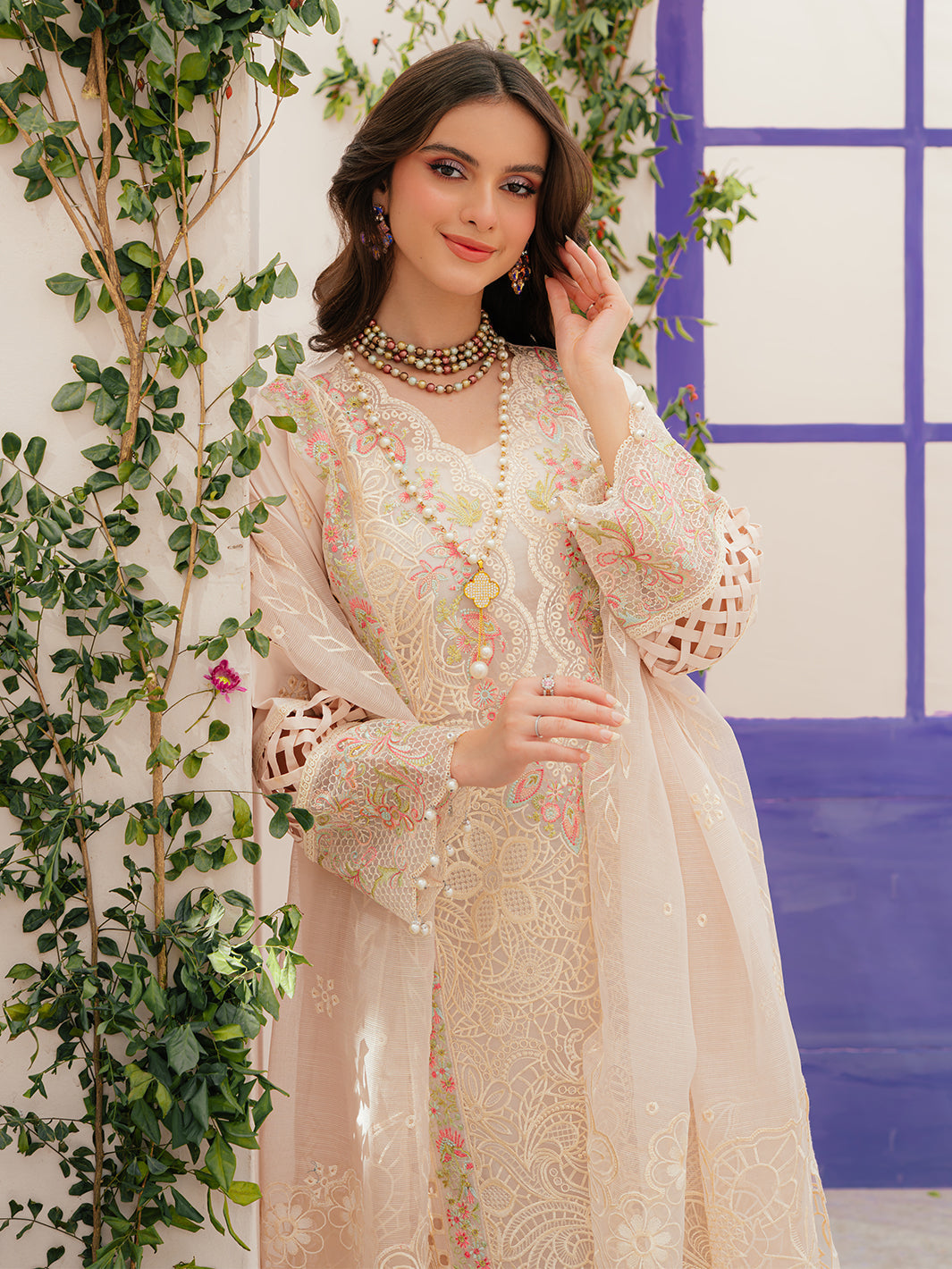 Mahnur | Allenura Luxury Lawn 24 | ALLORA