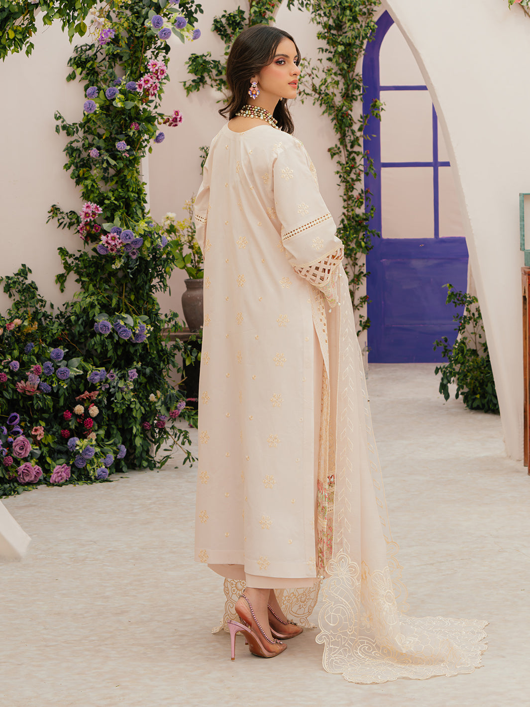 Mahnur | Allenura Luxury Lawn 24 | ALLORA