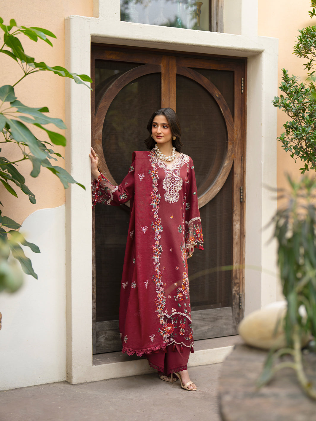 Mahnur | Angan Embroidered Lawn 26 | AN-001
