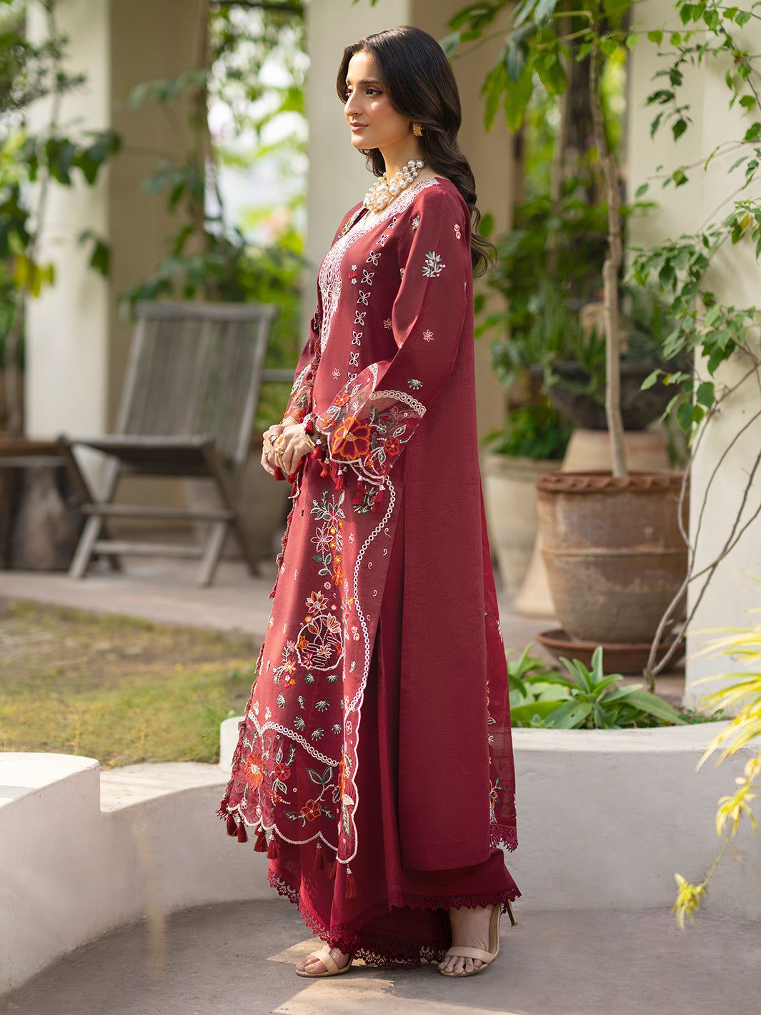 Mahnur | Angan Embroidered Lawn 26 | AN-001