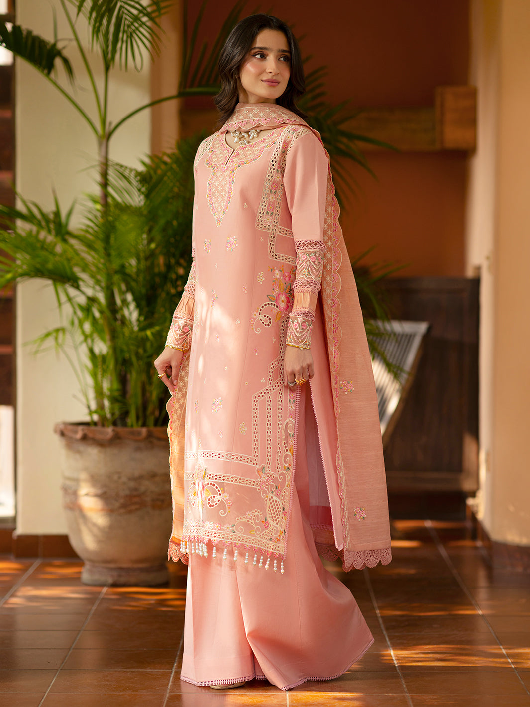 Mahnur | Angan Embroidered Lawn 26 | AN-004