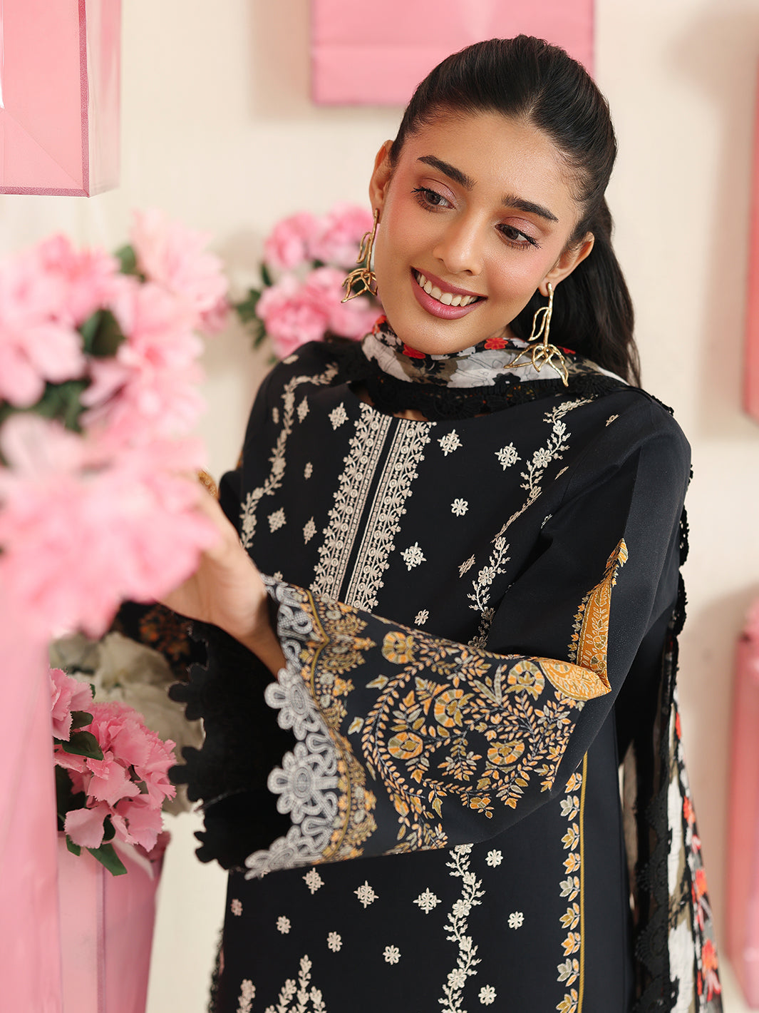 Mahnur | Anaya Lawn | AN-2-05