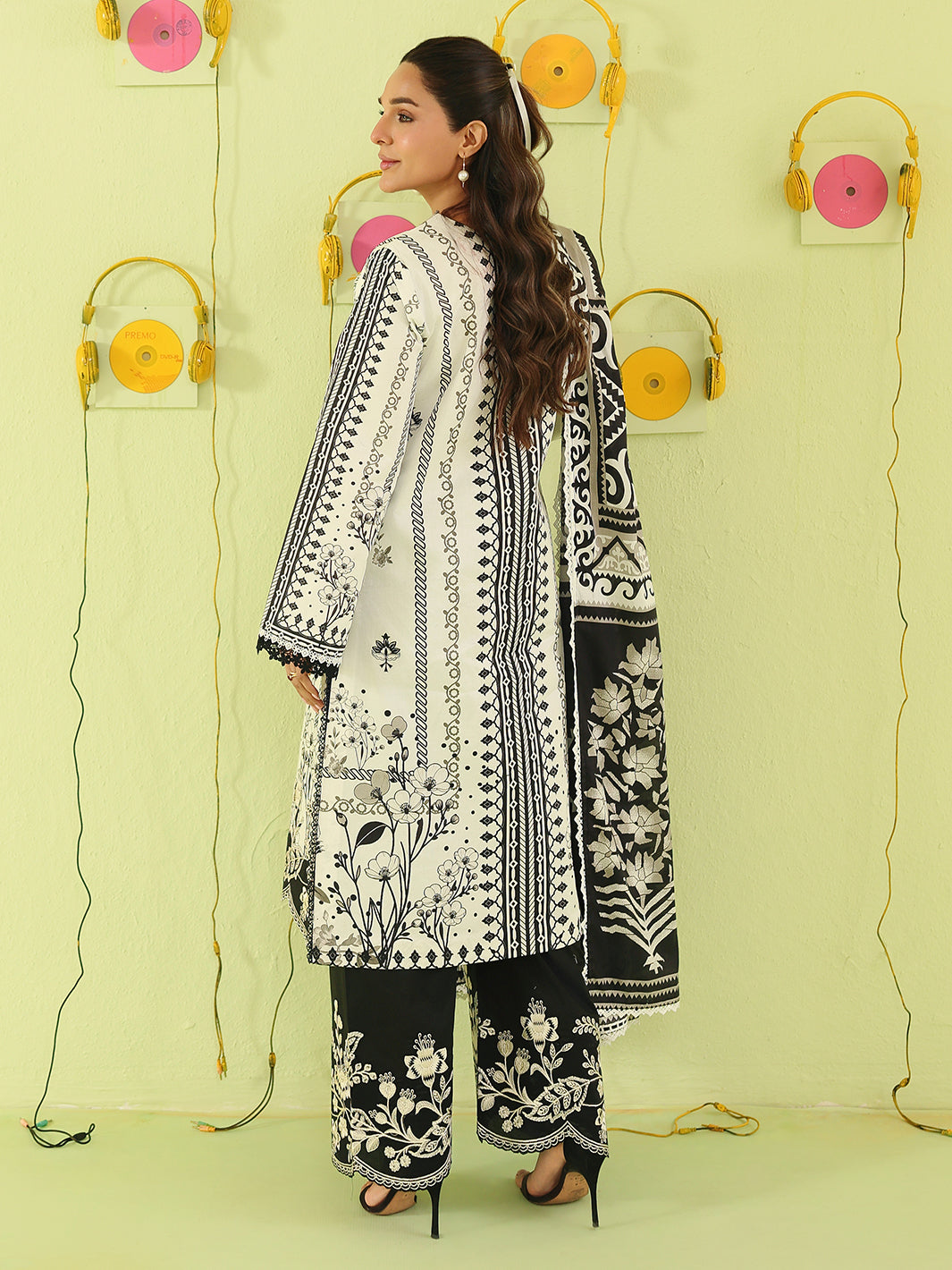 Mahnur | Anaya Lawn | AN-2-10