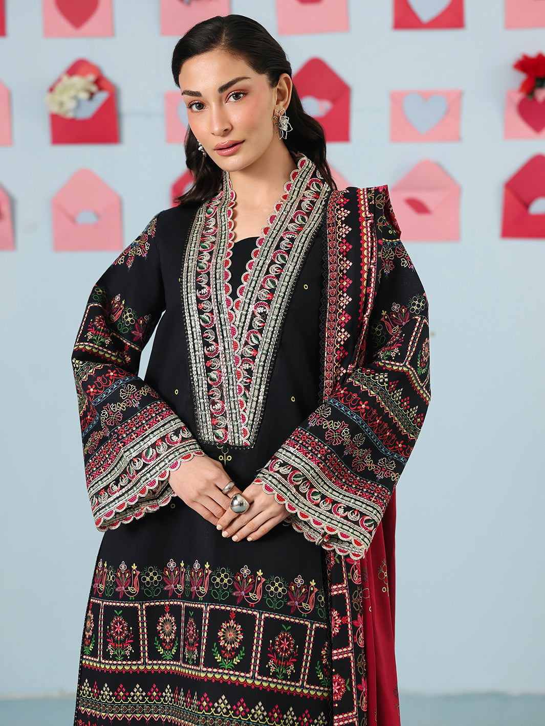 Mahnur | Anaya Lawn | AN-2-15
