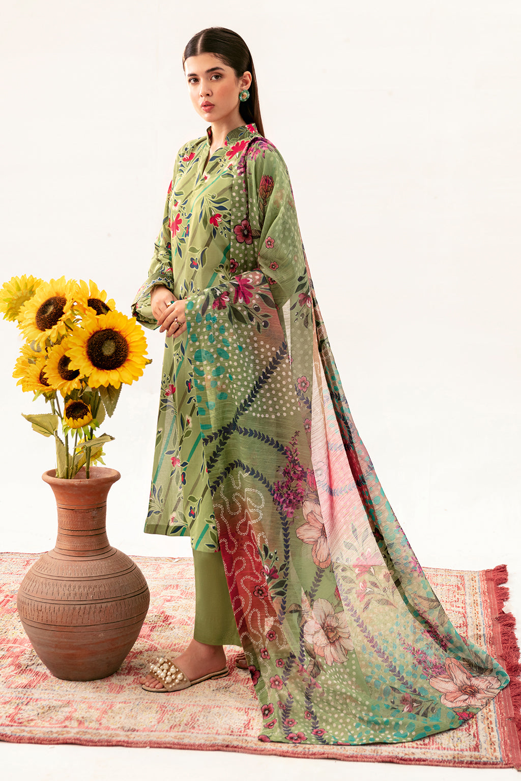 Afsanah | Ready to Wear | Forest green AP-06