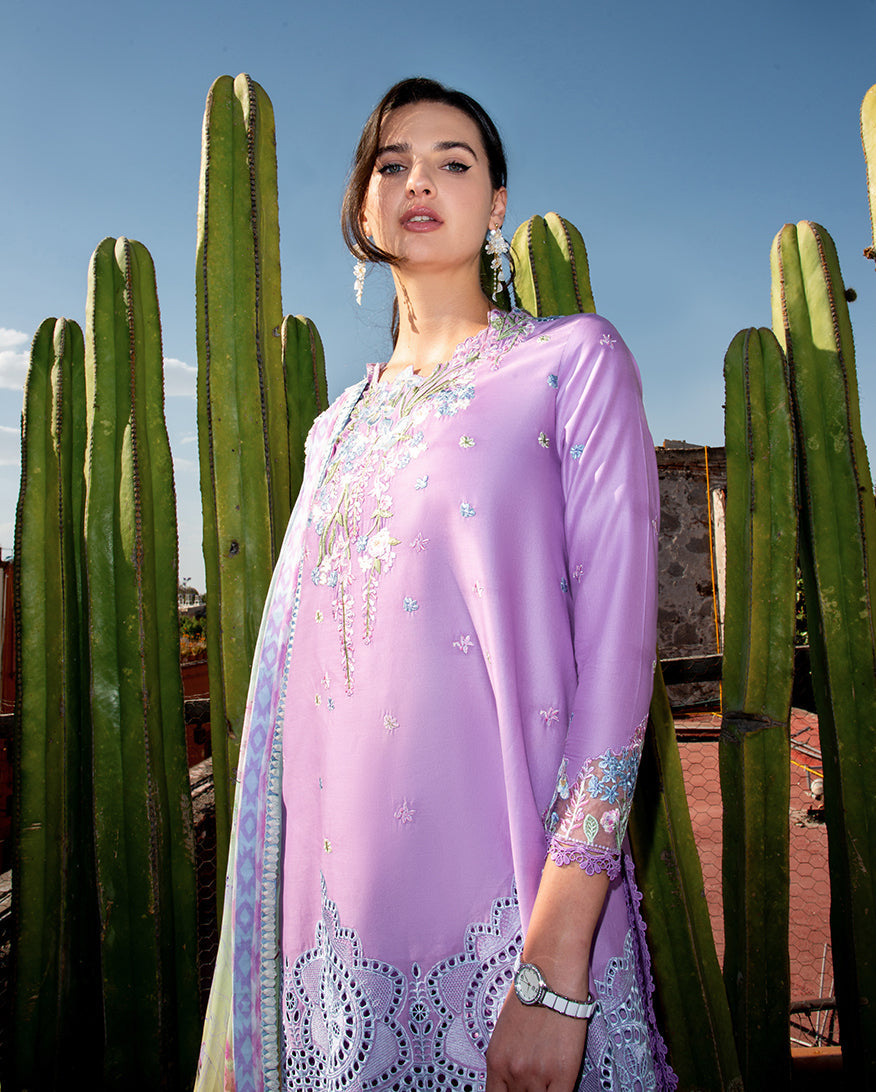 Mushq | Odyssey Lawn 26 | Ailyn