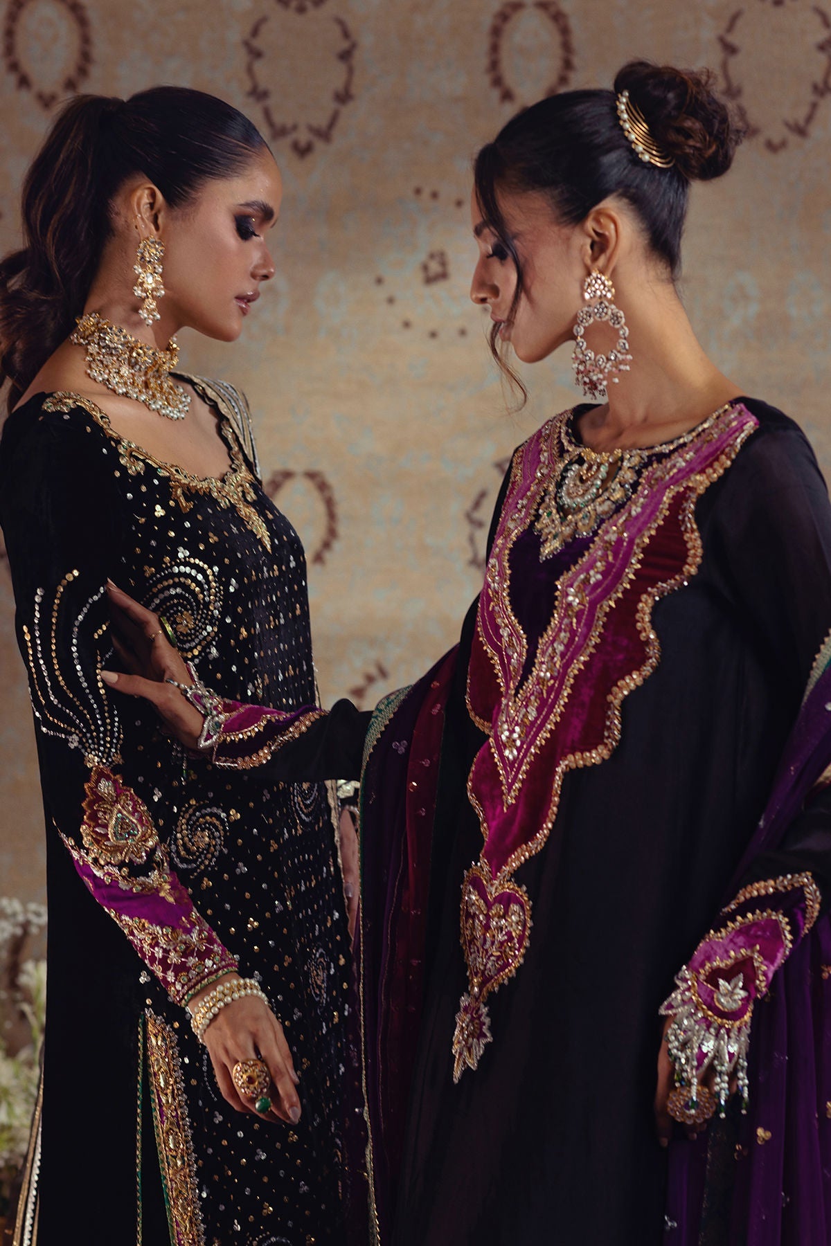Annus Abrar | Mirha Winter Velour | Marin