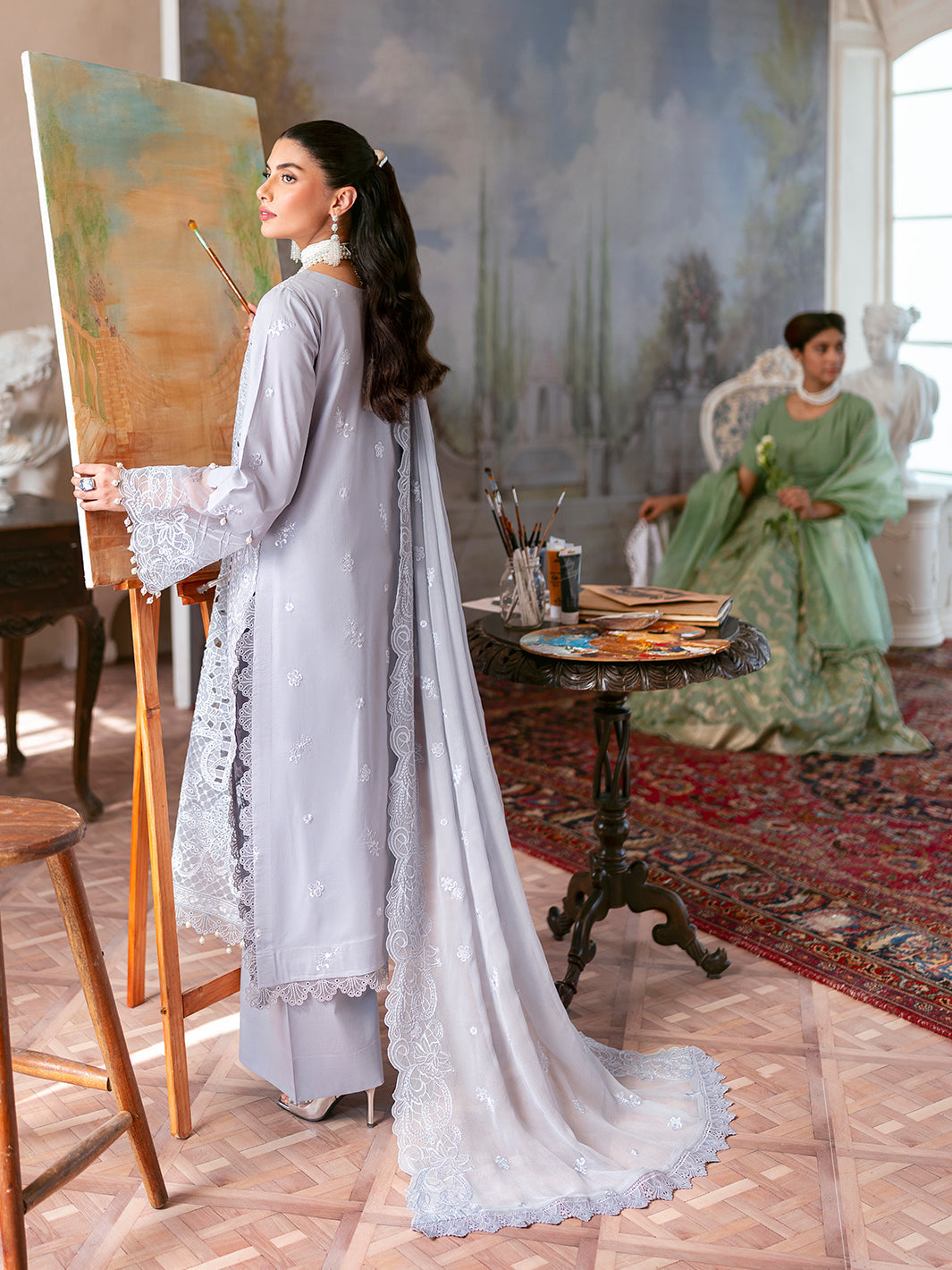 Mahnur | Sophie Luxury Lawn 25 | Ari