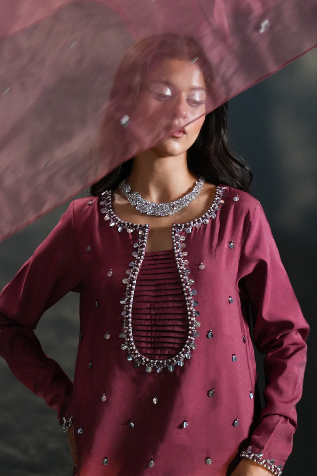 Amave | Oro Luxury Wear | AM-09