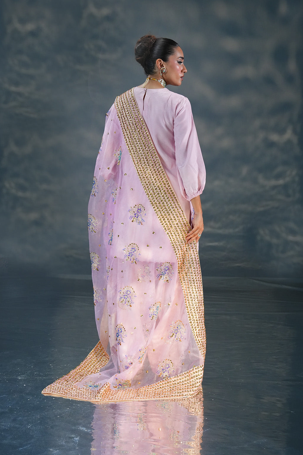 Amave | Oro Luxury Wear | AM-03