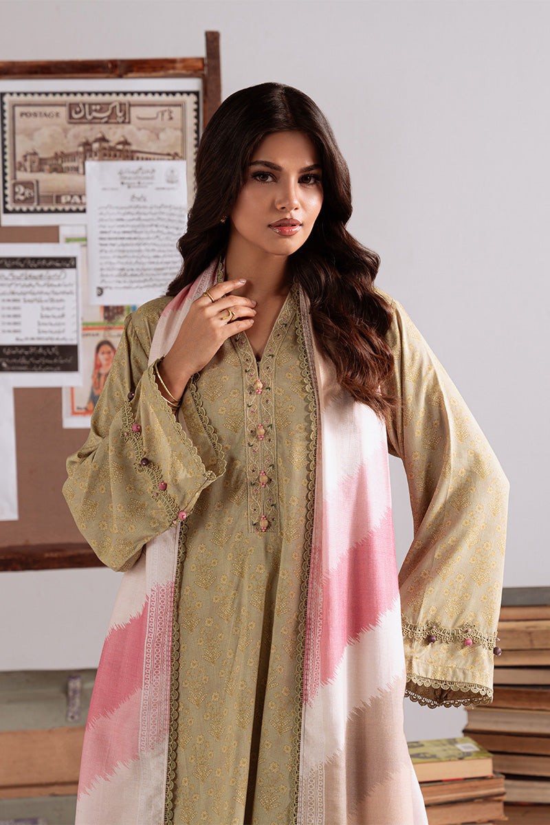 Cross Stitch | Khaddar Linen 25 | SAGE GARLAND