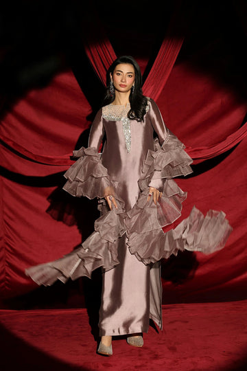 Musferah Saad | The Glamorous | AshÃ© RosÃ©