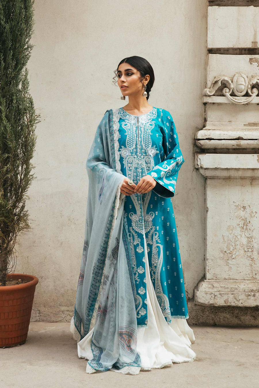 Zara Shahjahan | Luxury Collection | D22