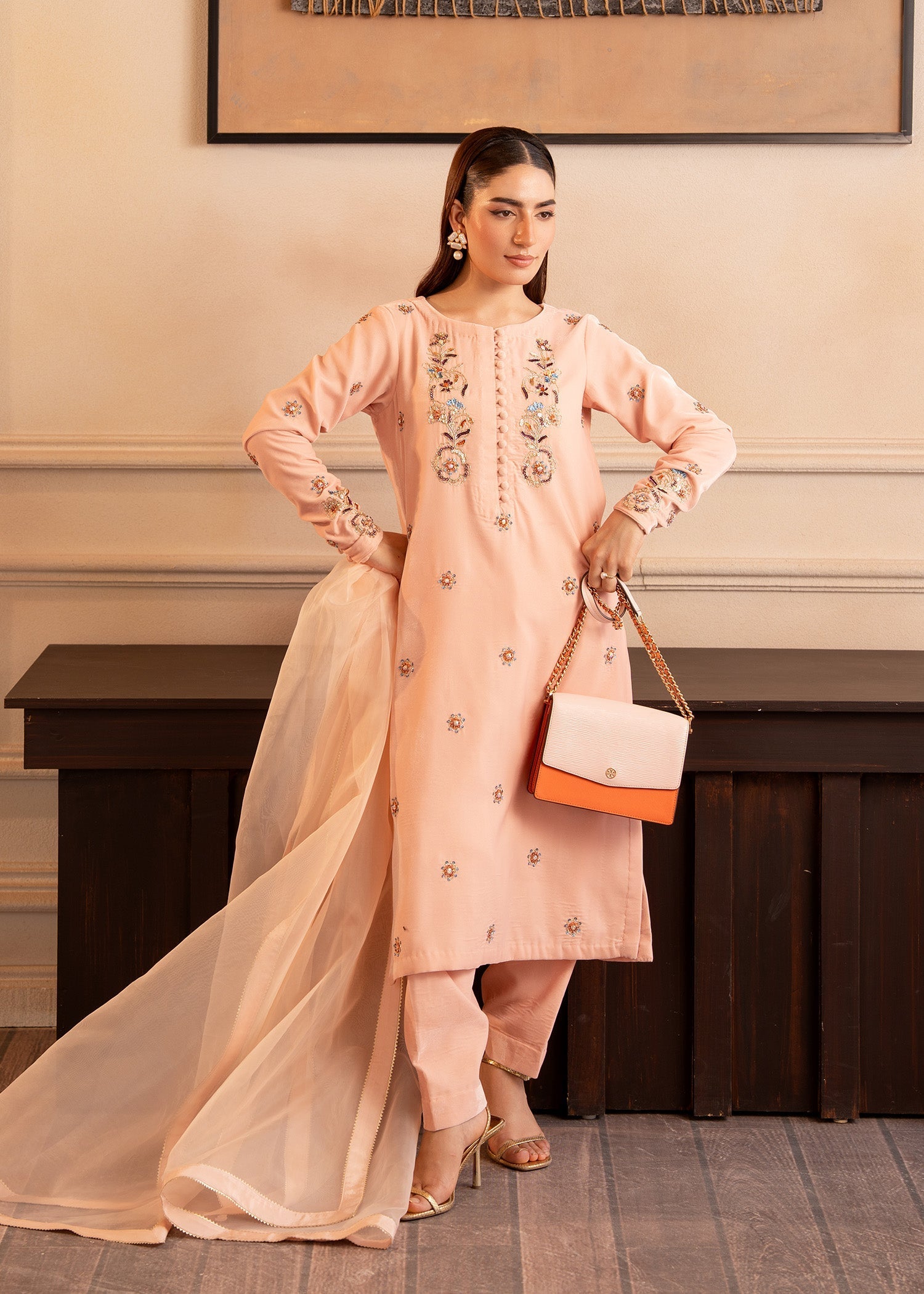 Fozia Khalid | The Velvet Rise 25 | BLOOM
