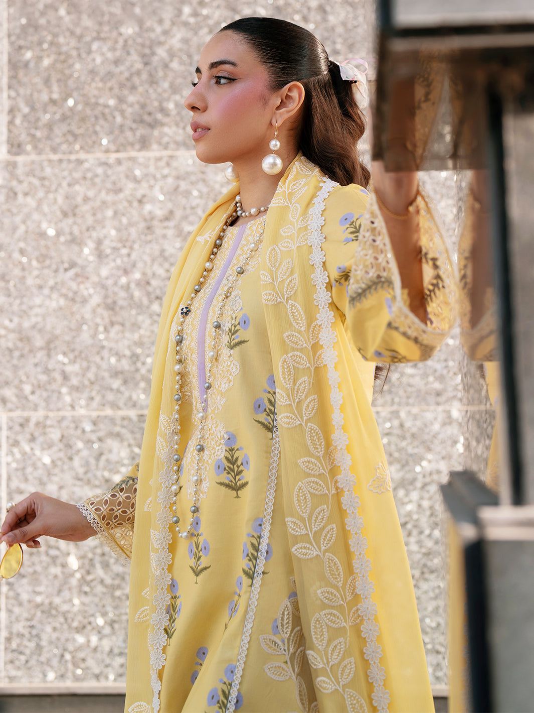 Mahnur | Broadway Luxury Lawn 26 | BW - 006