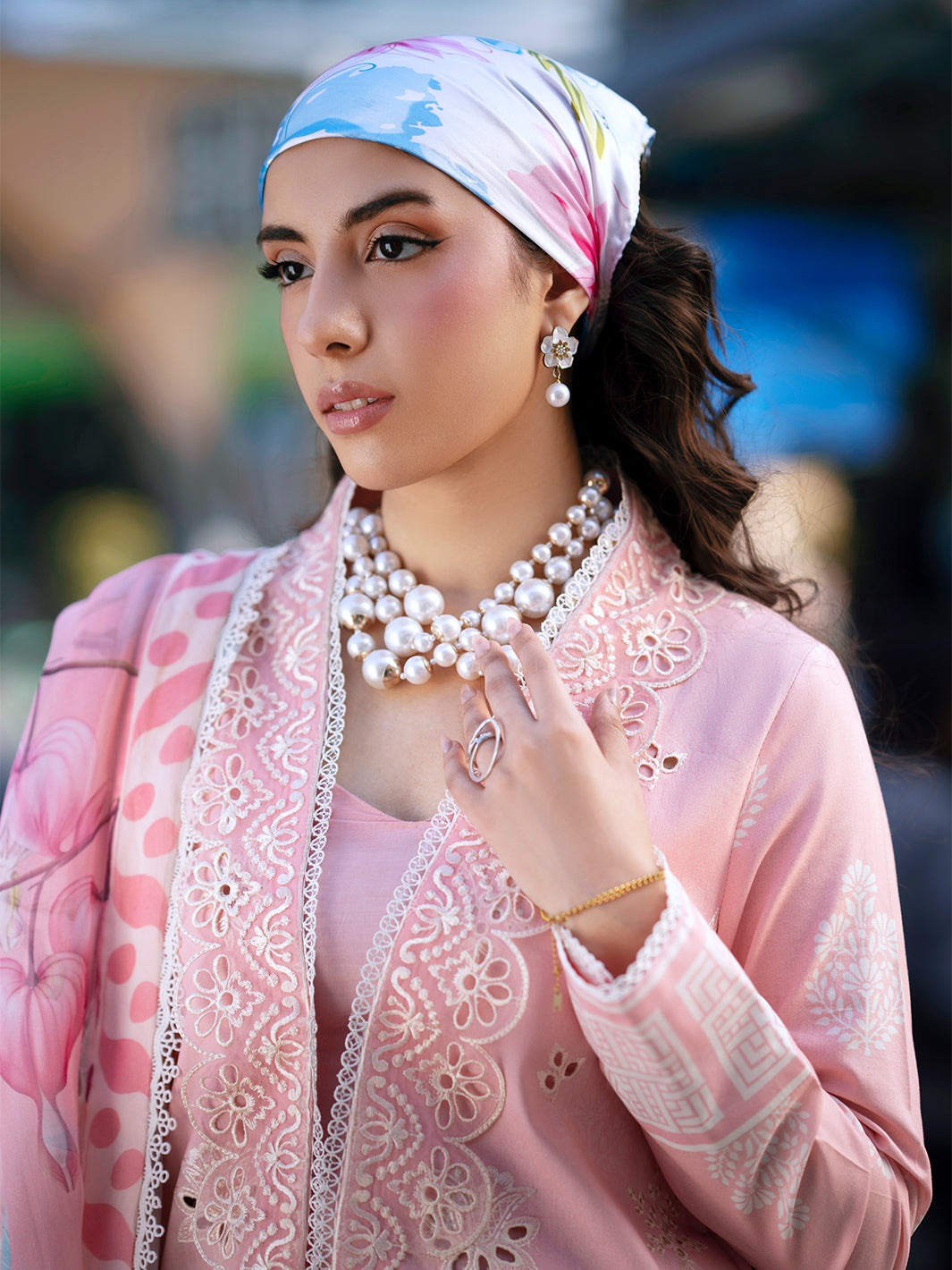 Mahnur | Broadway Luxury Lawn 26 | BW - 008