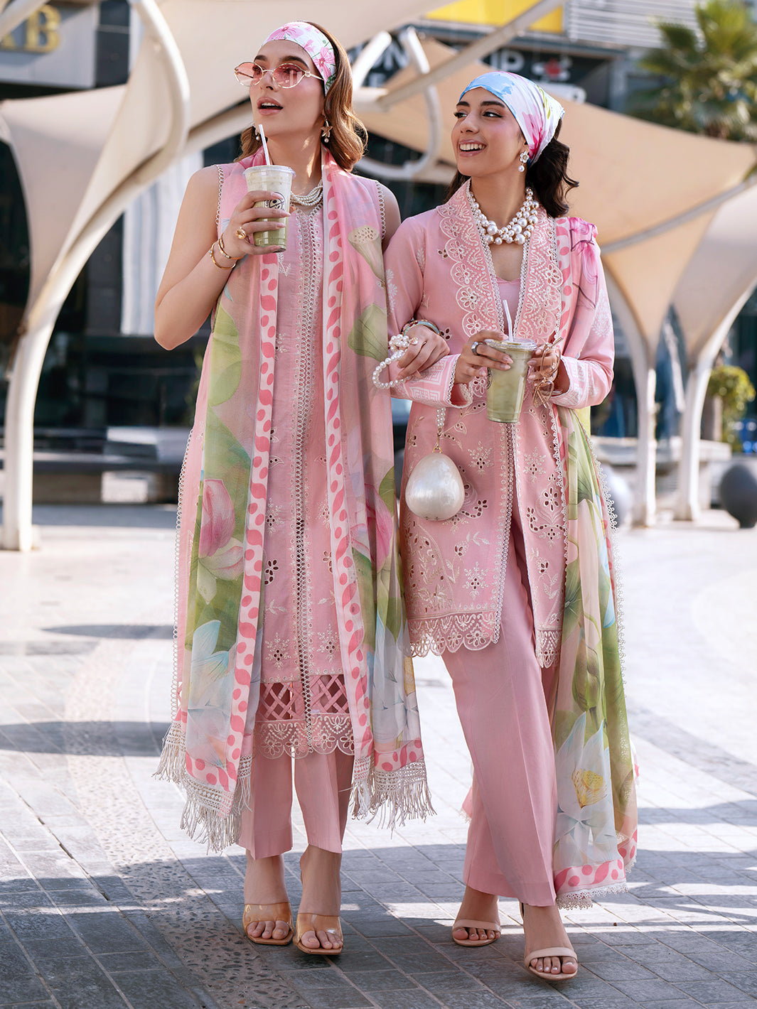 Mahnur | Broadway Luxury Lawn 26 | BW - 008
