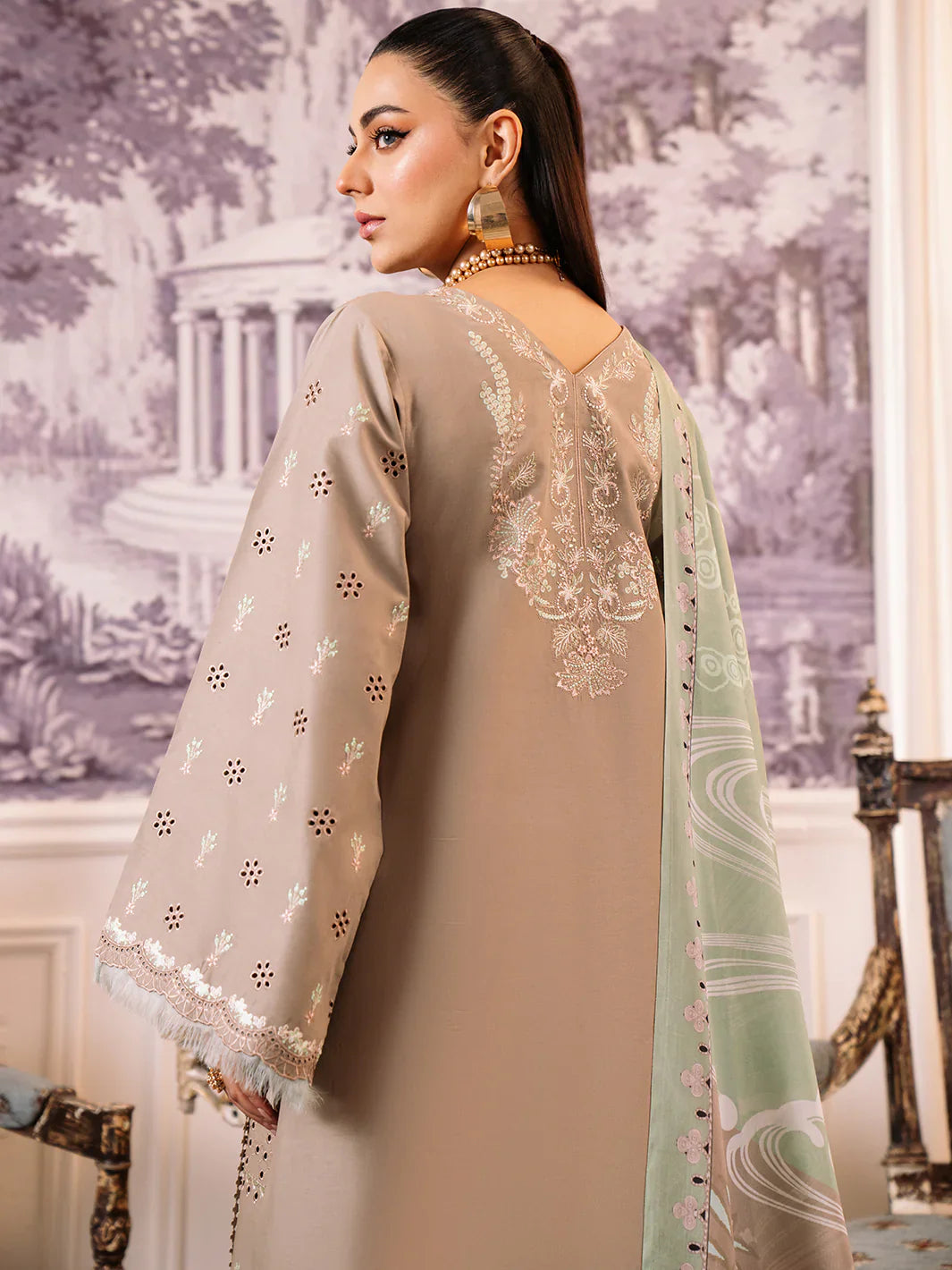 Bin Ilyas | La Hira Spring Summer 24 | 203-A