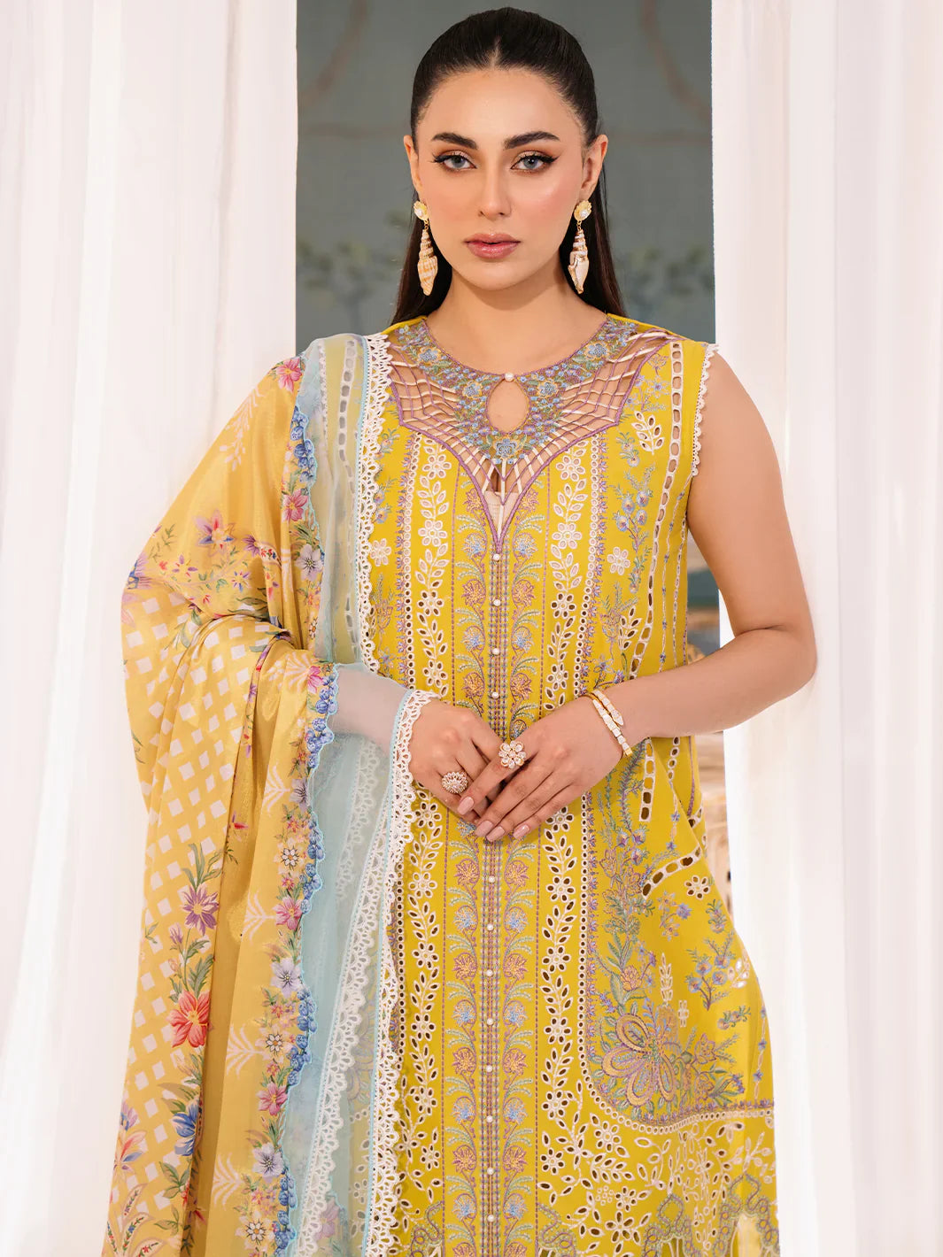 Bin Ilyas | La Hira Spring Summer 24 | 201 - A
